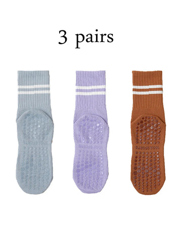 Women’s Non-Slip Pilates & Yoga Grip Socks – 4 Pairs
