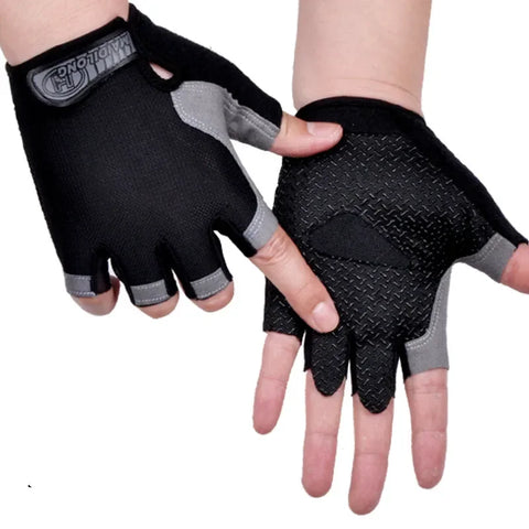 Gym Gloves for Women & Men – Breathable, Non-Slip Weightlifting & Training Gloves