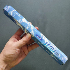 20 Sticks Indian Incense – White Sage, Lavender, Sea Breeze & More for Meditation & Aromatherapy