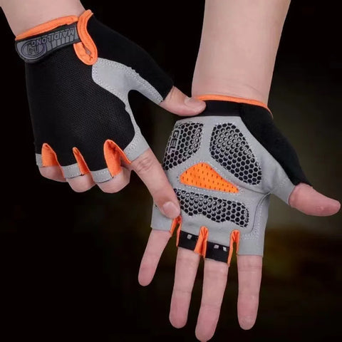 Gym Gloves for Women & Men – Breathable, Non-Slip Weightlifting & Training Gloves